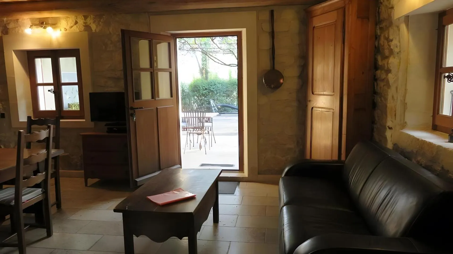 Vakantiehuis Jolie Maison Au Charme Provencal Tarascon Frankrijk